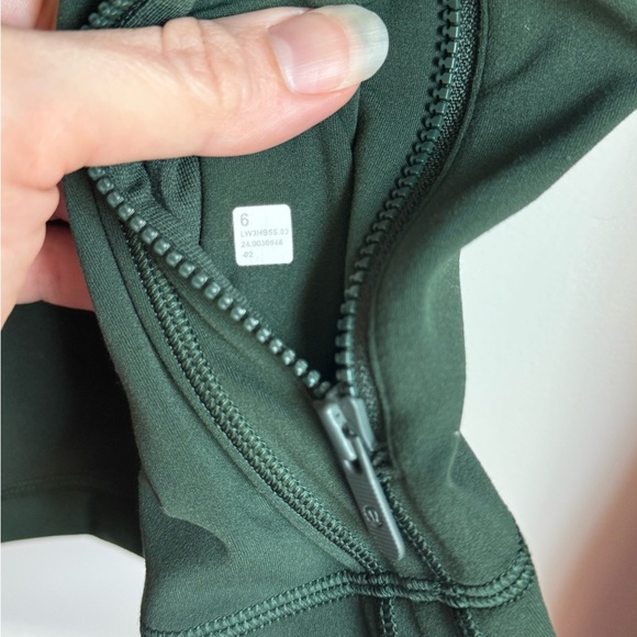 Lululemon define cropped jacket legacy green size 6 - Picture 3 of 5